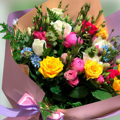 זר פרחים נוריות ססגוני